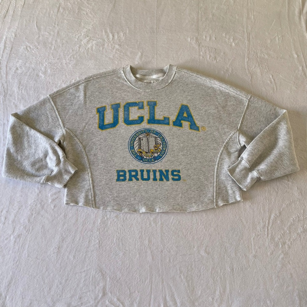 Abercrombie & Fitch x Reserve Blue 84 UCLA Bruins Cropped Sweatshirt Grey Small